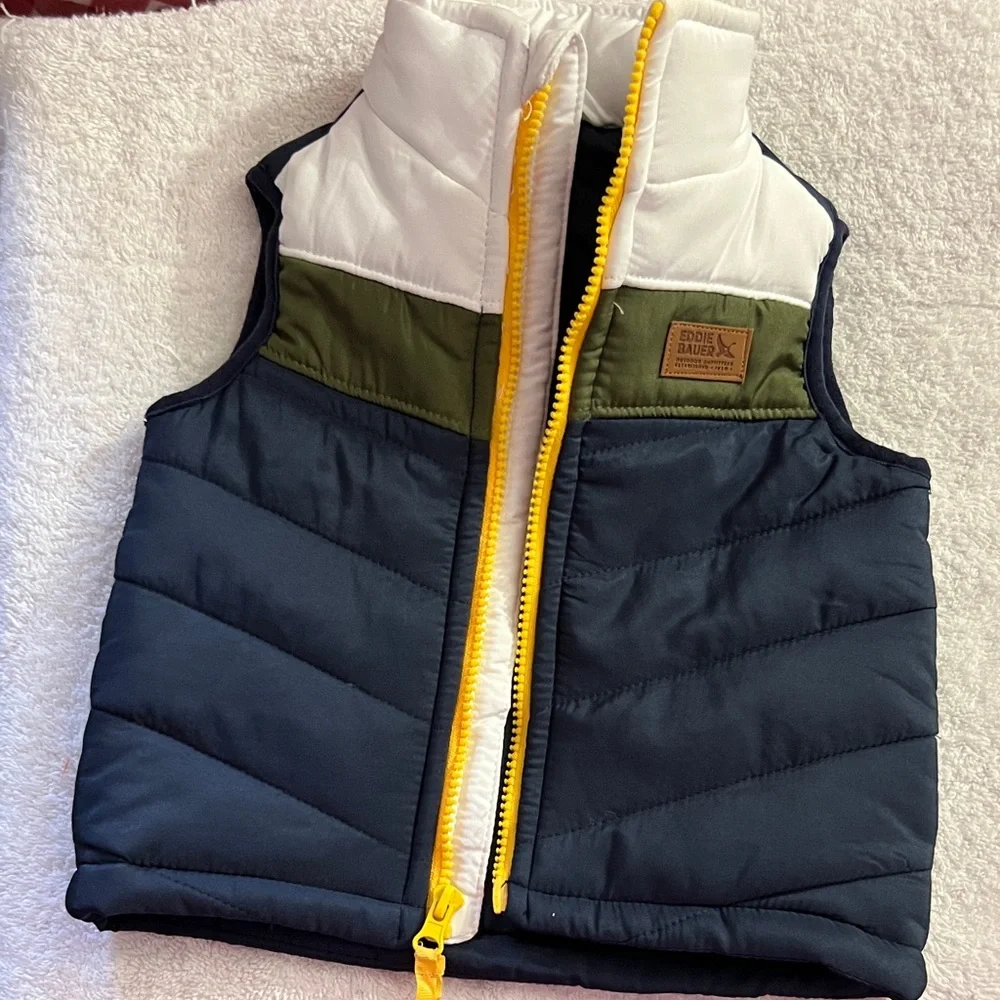 Lands' End Kids Navy, White & Olive Puffer Vest with Yellow Zipper - Picture 5 of 5
